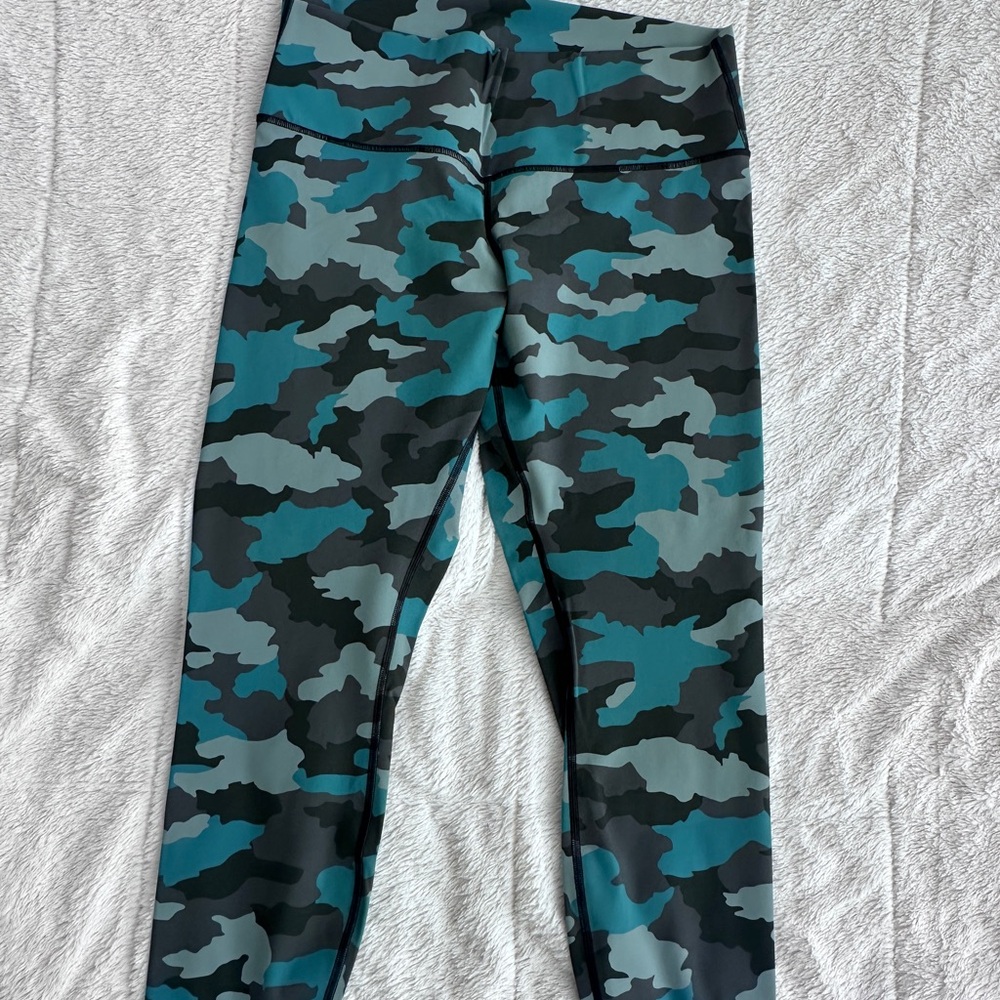 Lululemon 23’ Teal Camo Leggings